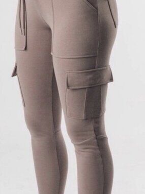 Alphalete Identity Cargo Pants High Waist Utility Y2K - Color Pewter